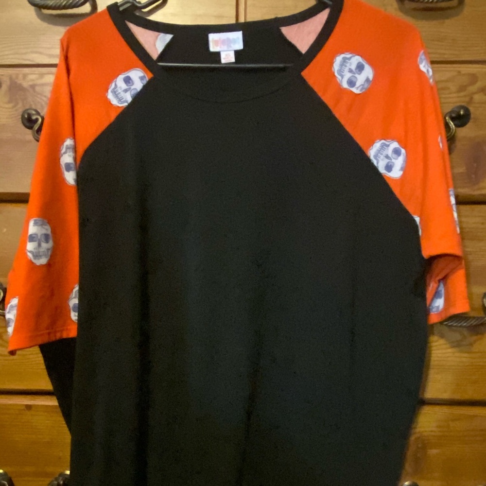 LuLaroe Irma tunic
